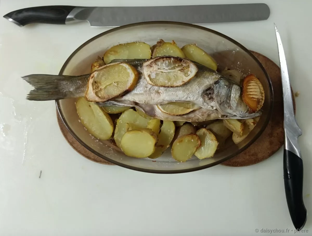 Loup rôti aux pommes de terre - Recette au barbecue Ninja